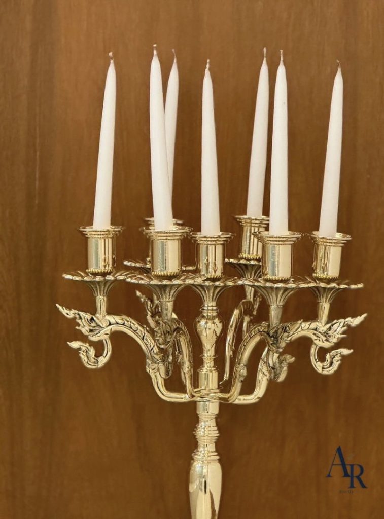 Naga candle holder cast brass flowers  (7 flowers)
